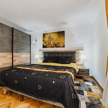 Republicii Premium Apartment Brasov Ngoại thất bức ảnh